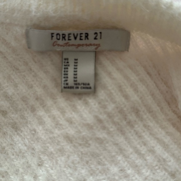 Off White Medium Pearl Fuzzy One Sleeve Sweater - Picture 4 of 4